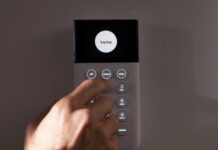 SimpliSafe Home Security System review Home security with simplysafe