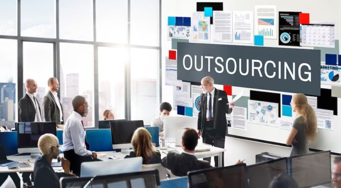 What are the benefits of outsourcing IT services? Outsourcing-IT-Services